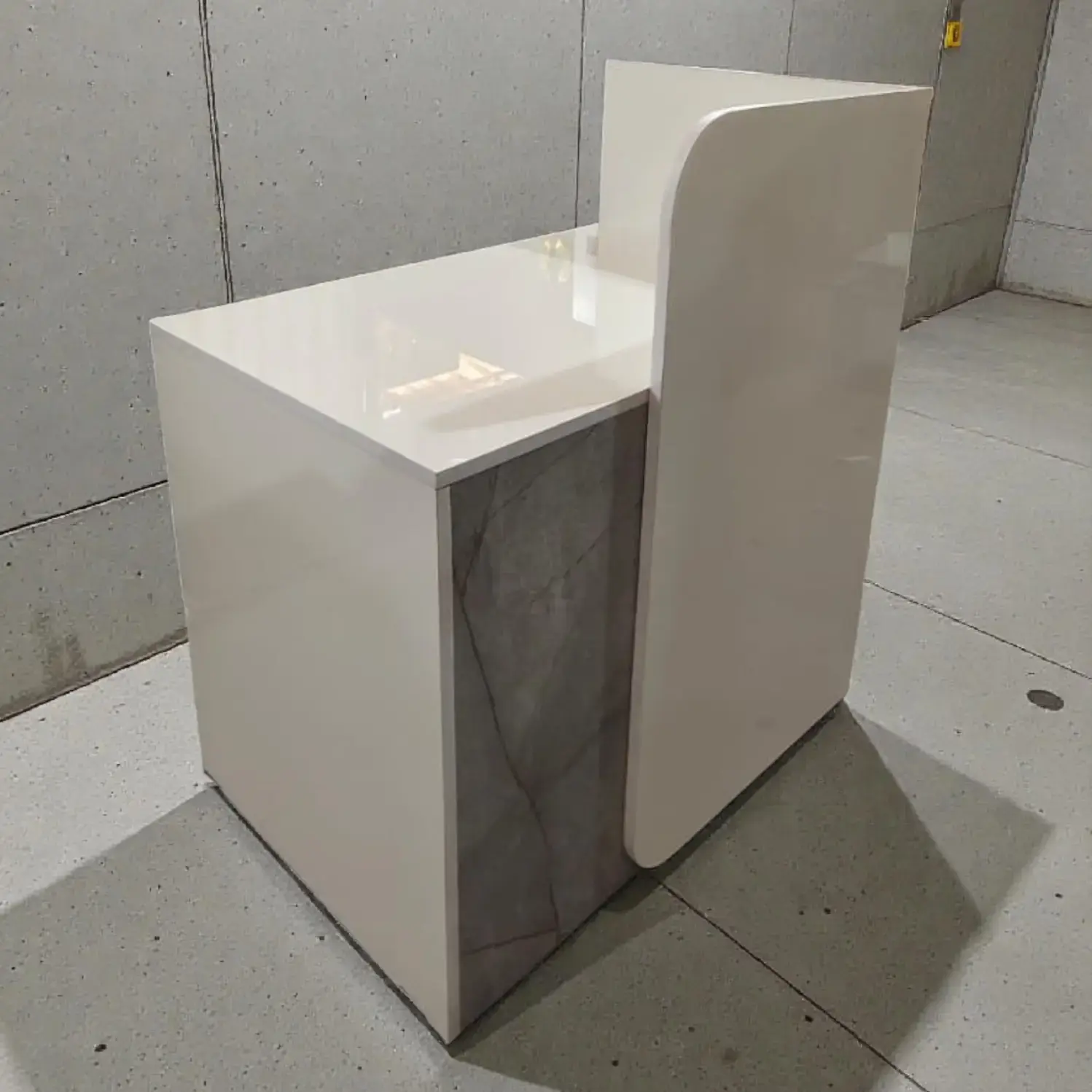 Product View 8