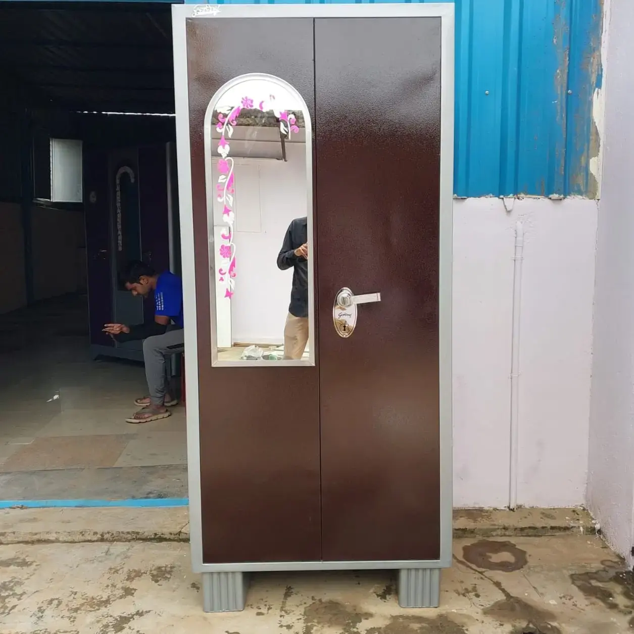 Metal Almirah 2 Door In Bangalore